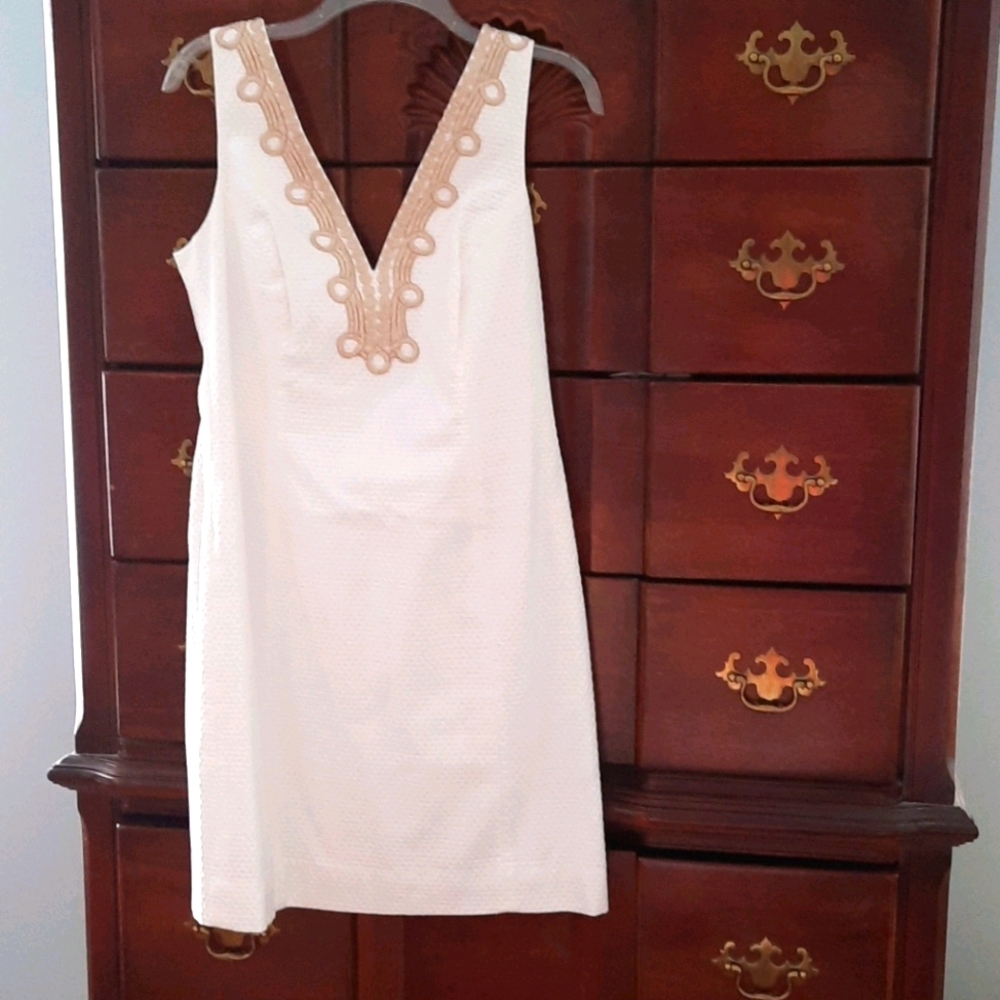 Lilly pulitzer white shift dress